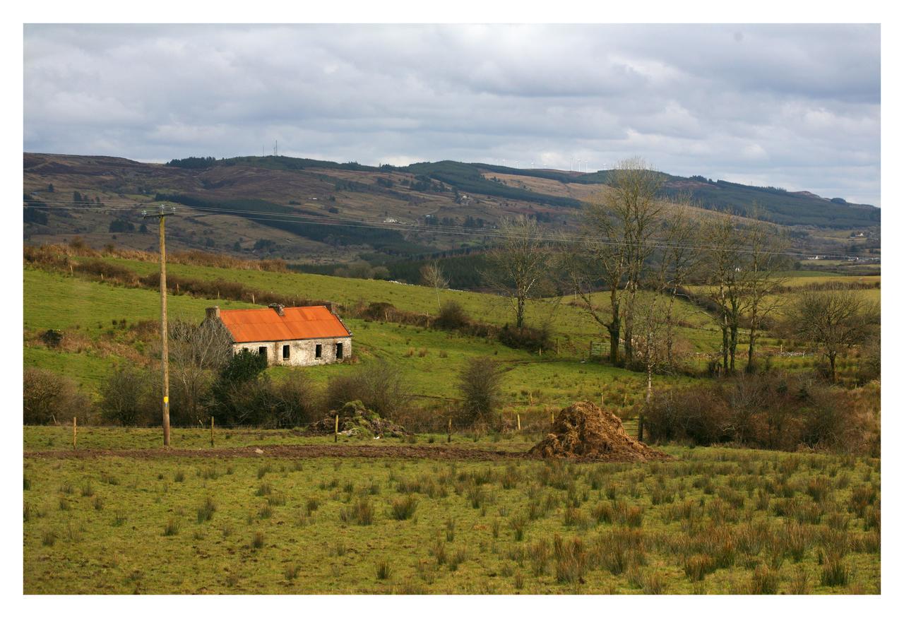 Ash Lodge Moytirra Dış mekan fotoğraf